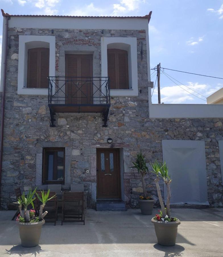 Two-Storey House In Kardamyla Marmaron  Exterior photo