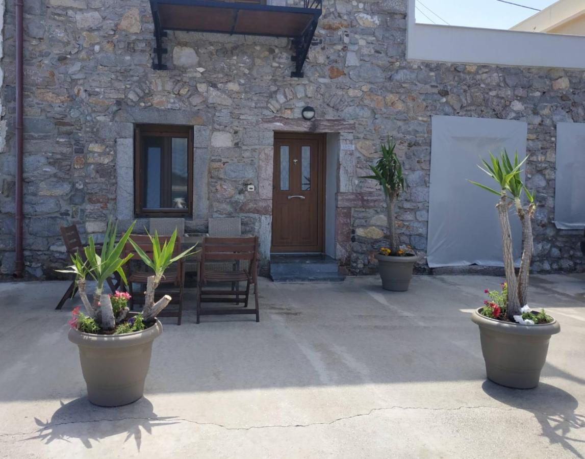 Two-Storey House In Kardamyla Marmaron  Exterior photo